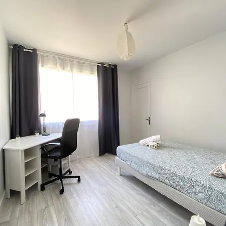 Appartement Cosy, Spacieux Avec 3 Et Espaces De Travail - Pres Bas Clermont-Ferrand